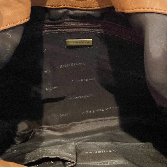 Adrienne Vittadini brown hobo bag - Picture 10 of 10